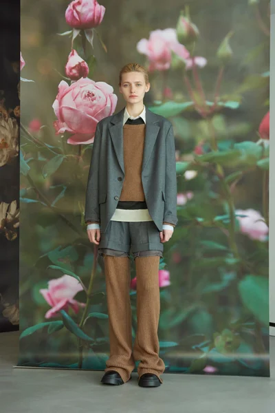 Look 4
